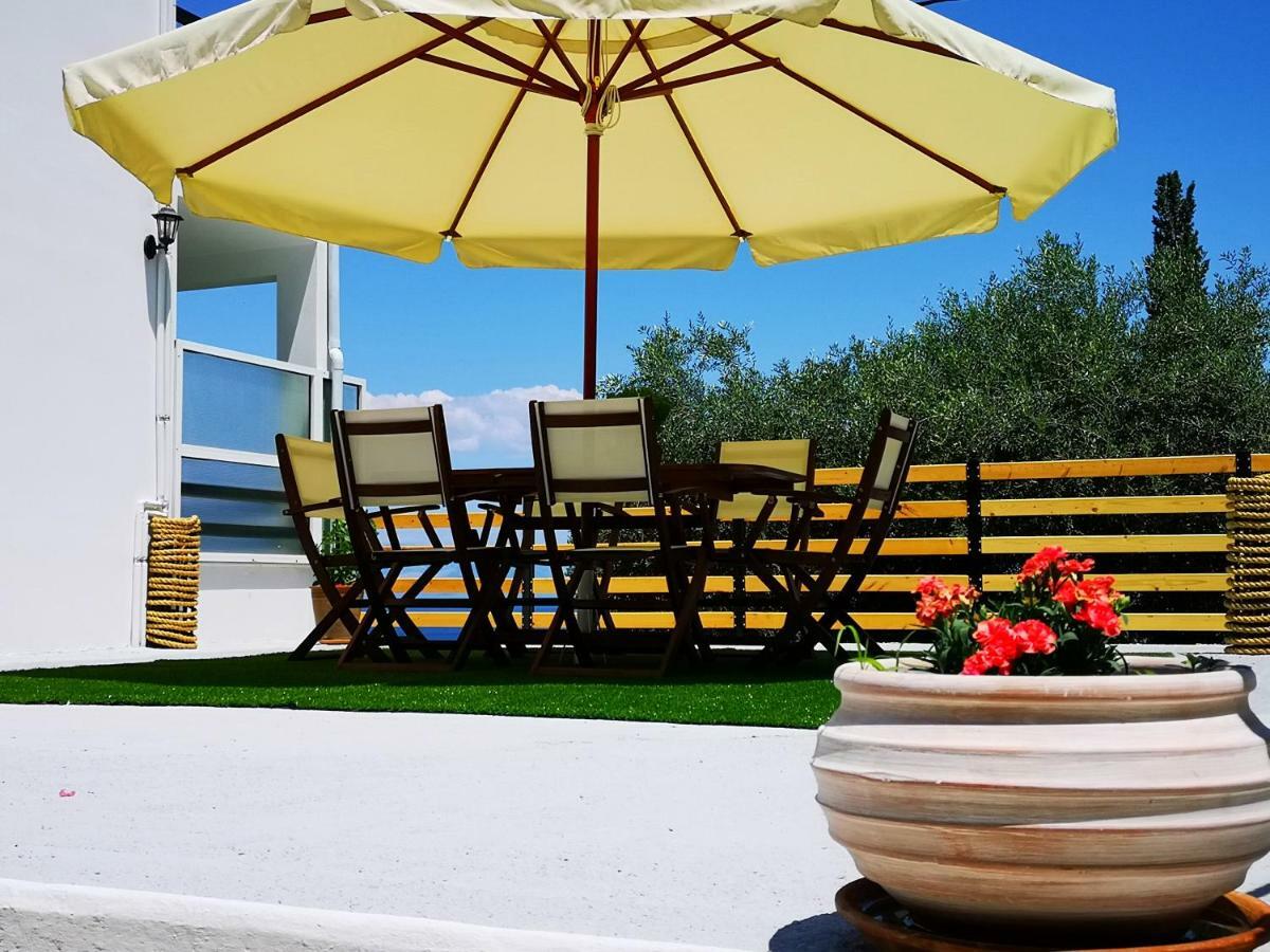 Nikoli Apartments ベニテス エクステリア 写真